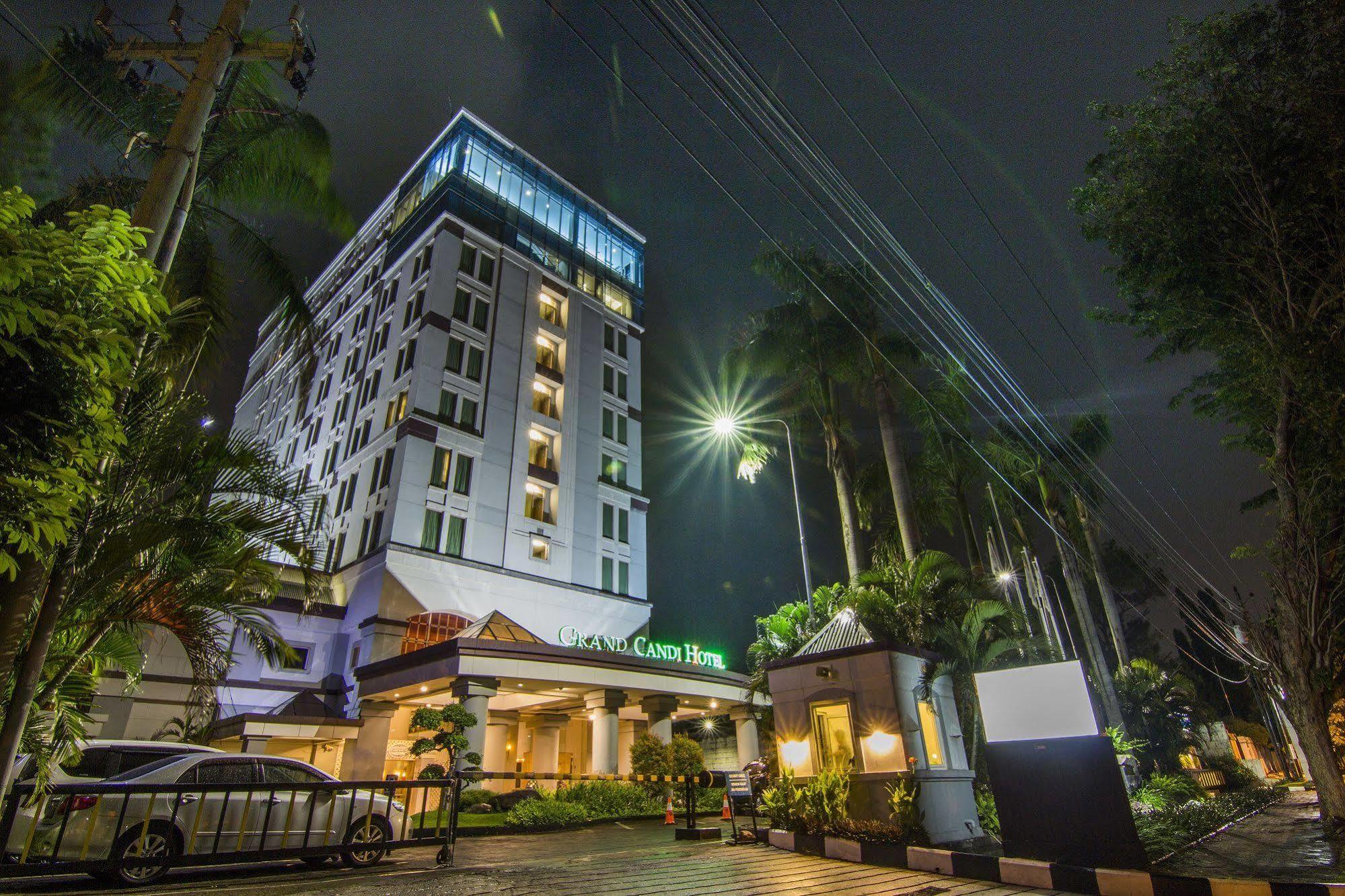 Grand Candi Hotel Semarang Eksteriør bilde